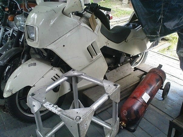 Супербайки из СССР: эскортные мотоциклы ИЖ с роторными двигателями.