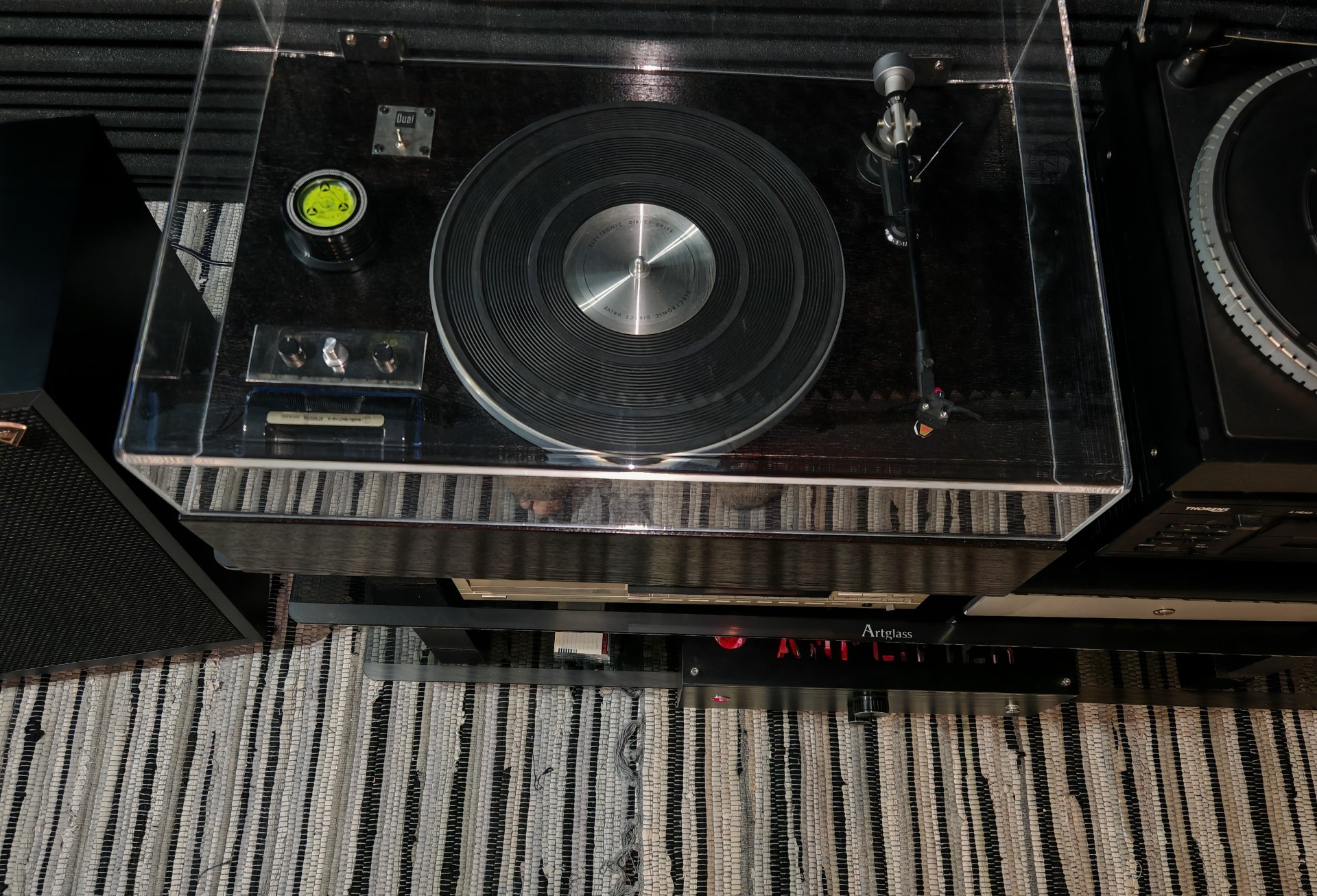 Любителям винила посвящается