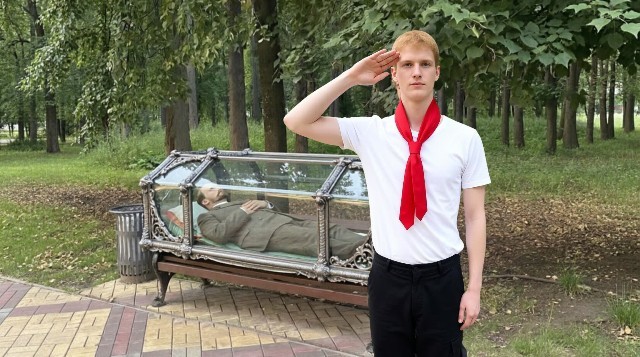 Кто тут лишний?