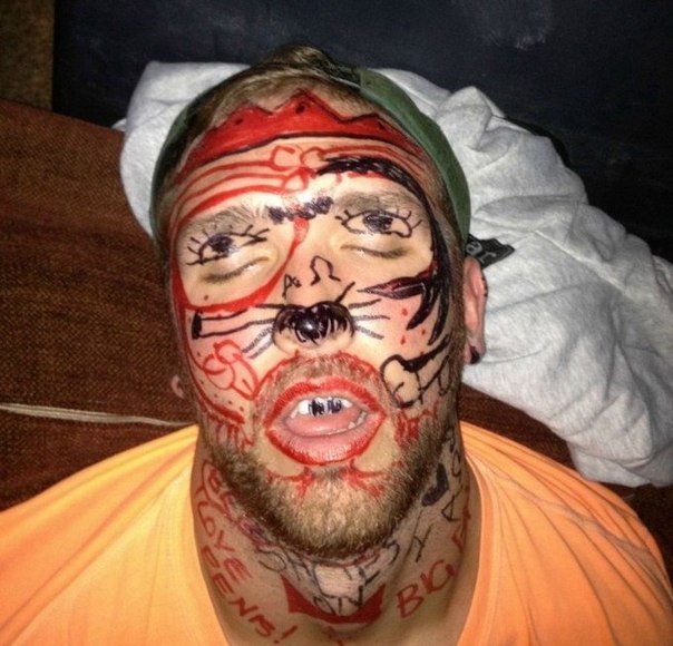 Ужасы и приколы из соцсетей 18+