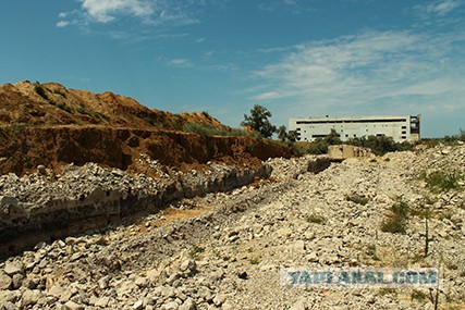 Крымская АЭС - самая дорогая в мире атомная дискотека.