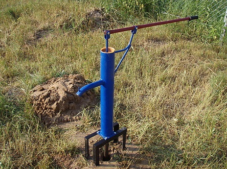 Рассказ Андрея Николаевича о том, почему он перекрыл соседу водопровод, который идет от общей скважины