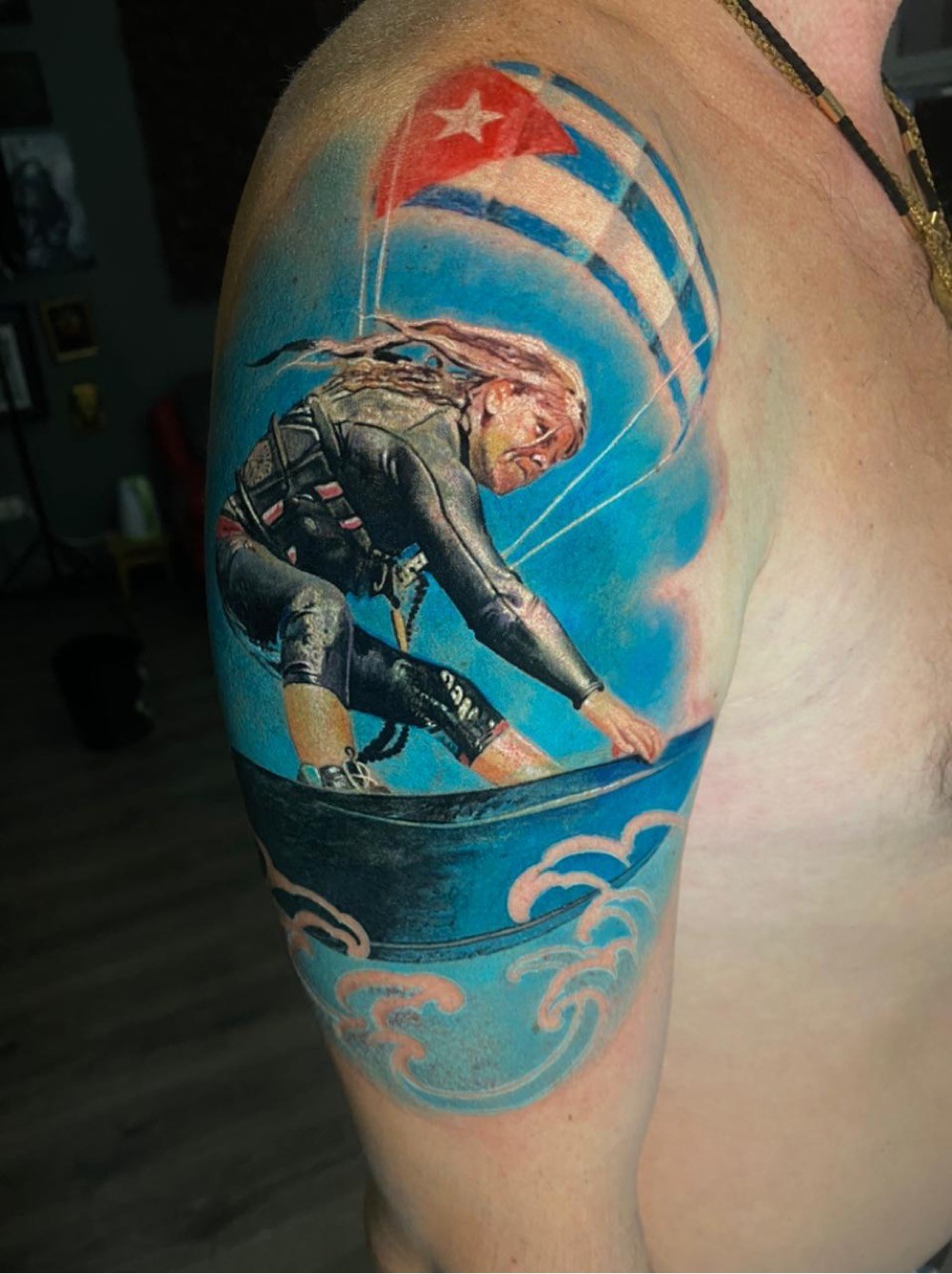 отвисшие сиськи Художник делает такие реалистичные татуировки, что их даже можно принять за  фотошоп - ЯПлакалъ