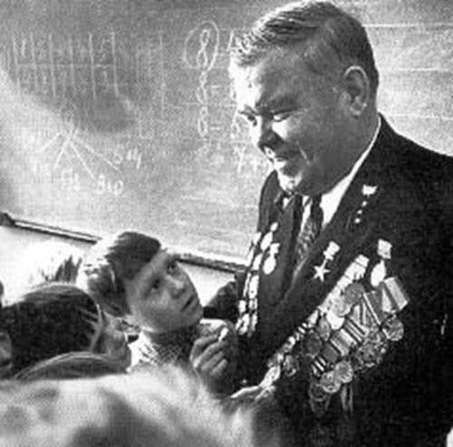 Герои ВОВ. Петр Антипов