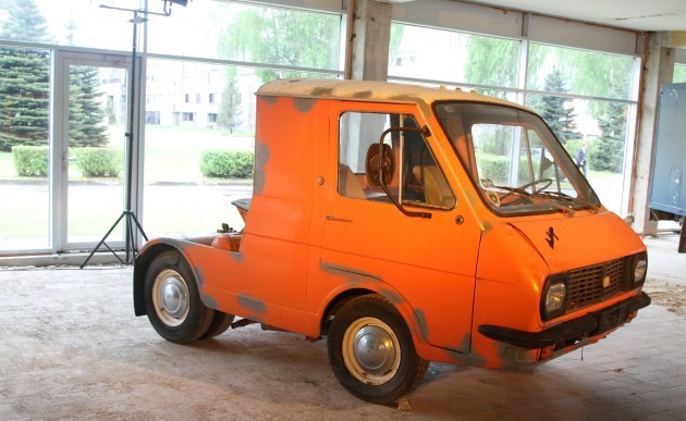 Игра на ЯПе: Угадай АВТО-8