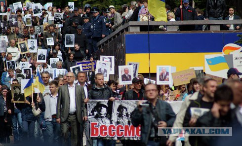 Давайте поможем украинцам вспомнить своих героев!