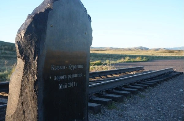Зацените разорванную в клочья экономику РФ