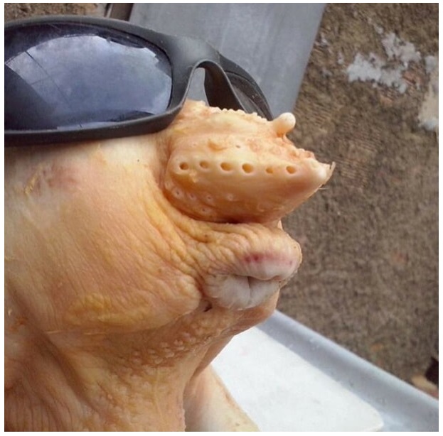 Зачем женщины накачивают губы?