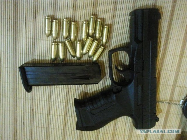 Купил себе Глок 19