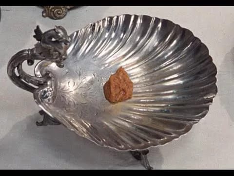 А икорки с утра пораньше в понедельник не желаете?