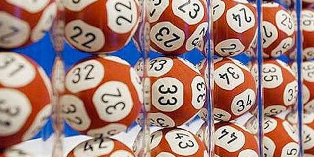 11 победителей лотерей, которые потеряли все