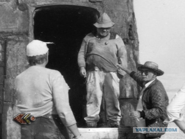 На каком языке говорили в фильме «Кин-дза-дза»?