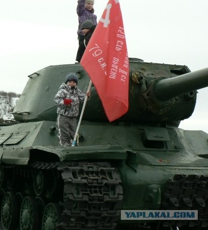 Памятник Ис-2