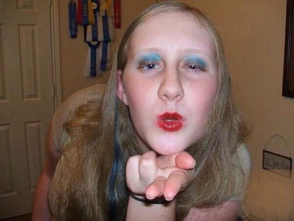 Ужасы и приколы из соцсетей 18+