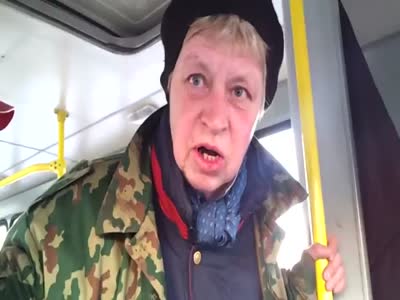 "Хамло! Грязное, вонючее!": кассир "Дикси" повздорила с покупателем