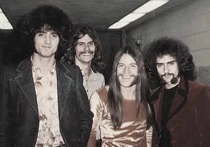 Рок-н-ролл в черно-белых фотографиях 1970-х