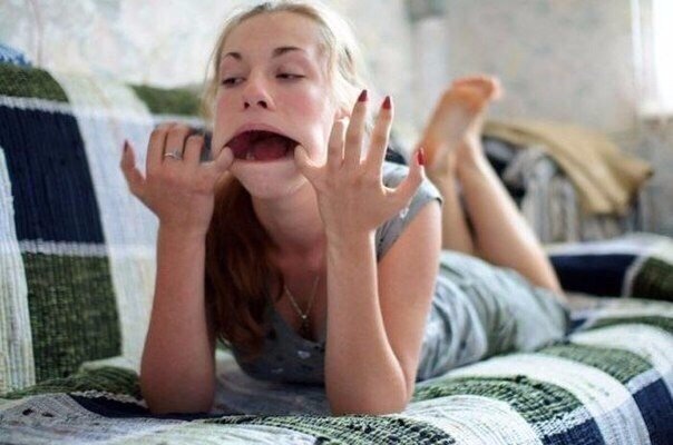 Давай я тебя ещё вот в этой позе сфоткаю