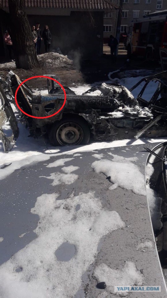 Автомобиль взорвался в Нижнекамске