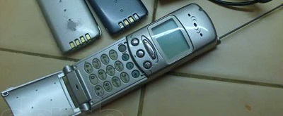 Как понтовались телефонами пятнадцать лет назад