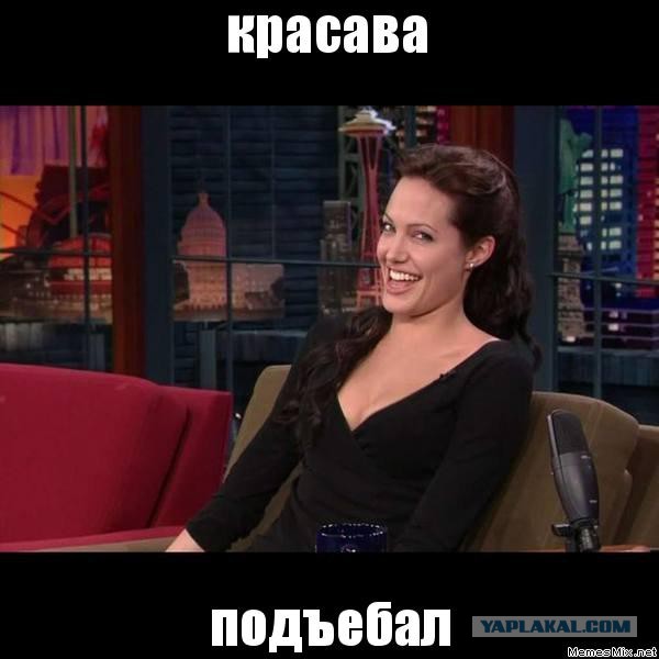 В центре Белграда звучит "Вставай, страна огромная!"
