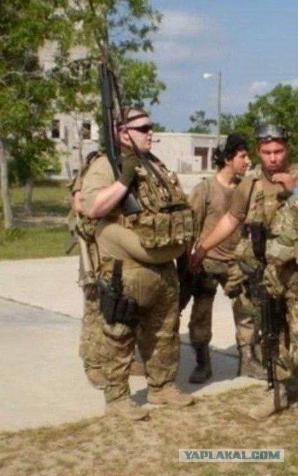 Появились данные о выходе на связь несколько групп украинских боевиков с «Азовстали» для обсуждения возможной сдачи в плен