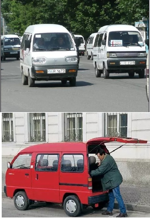 Одни из самых маленьких автомобилей в мире