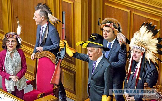 Даже самые "деревянные" в Раде, что то заподозрили.