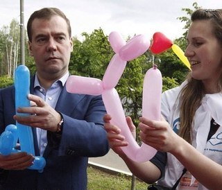 С 1 января 2019 года российские граждане будут платить новый налог – налог на профессиональный доход.