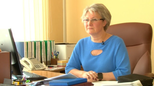Чиновница из Великих Лук считает, что детям стало плохо из-за торжественных речей