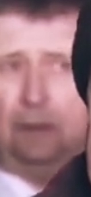 Этот тревожный момент...