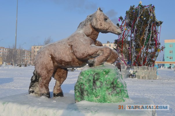 Рейтинг «самых ужасных» рождественских ёлок