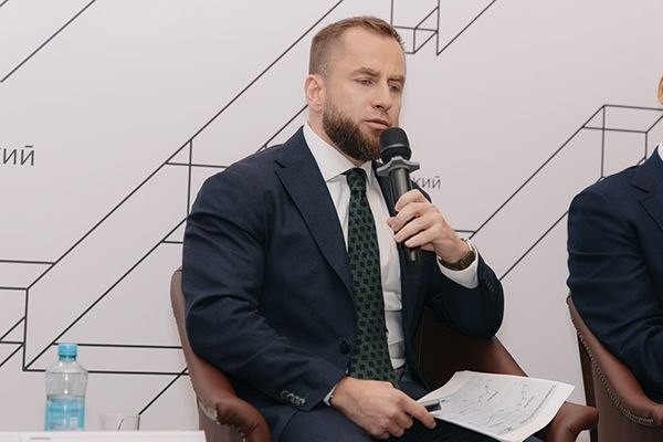 СК задержал начальника управления Минпромторга