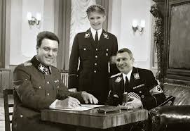 Демотиваторы и просто веселые картинки