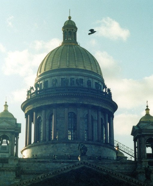 Церкви.