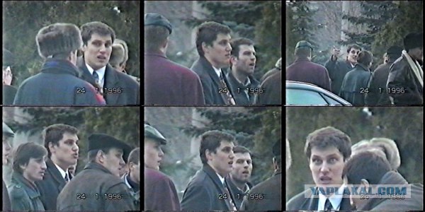 "Чудо в перьях приехало…  Болван" (c)