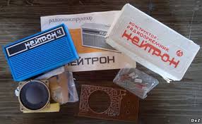 10 наборов «Сделай сам» из прошлого: акустика, усилители и магнитофоны
