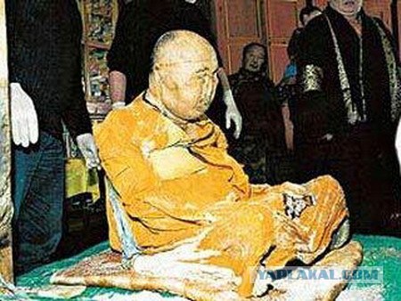 Монахи-мумии из Японии