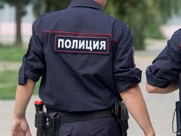 40-летний брокер покупал девственность у российских школьниц