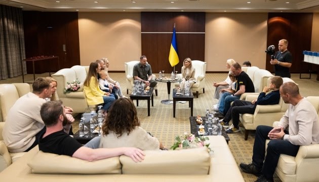 Замглавы МИДа Рябков заявил что Киев прервал диалог.