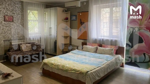 Та самая квартира в астраханской пятиэтажке, из-за которой могли обрушиться два подъезда, прямо перед вами