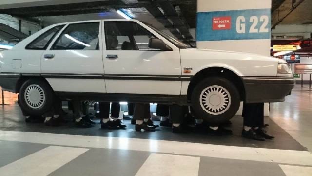 Картинки из разряда "что тут происходит?"
