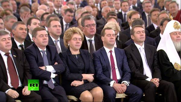 Дмитрий Медведев заснул на выступлении Путина