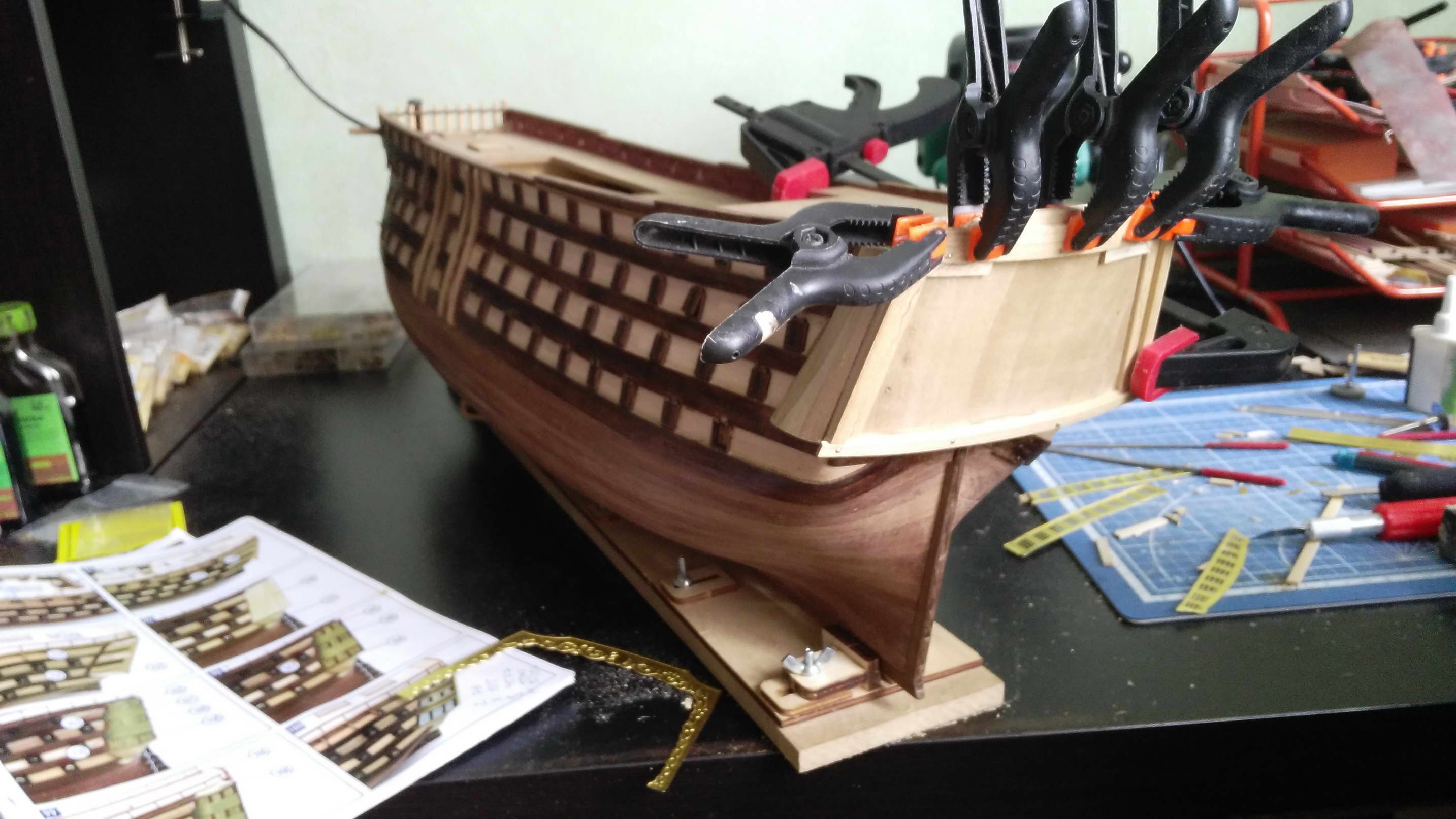 Делают суда 3. Постройка модели корабля Сантисима Тринидад. Постройка моделей судов. (О. Курти). Постройка модели корабля Сантисима Тринидад выпуск 21. Из чего сделать корабль.