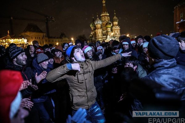 В Санкт-Петербурге силовики задержали мужчину, избившего девушку