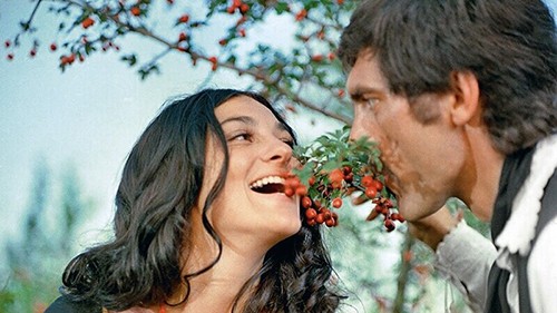 К/ф «Табор уходит в небо» - 50 лет