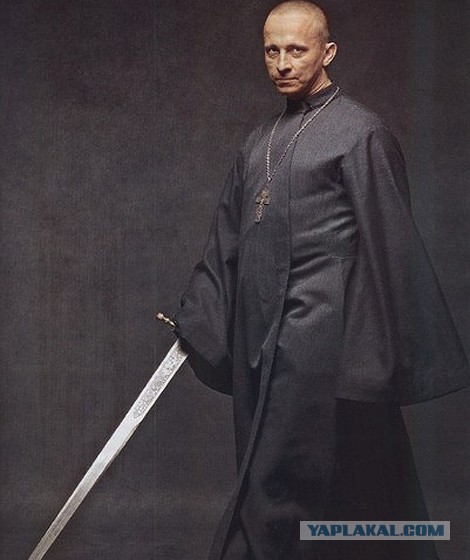 Неординарный человек, актер, режиссер и сценарист