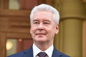 Власти будут следить за соблюдением ограничений в Москве в нерабочую неделю через камеры и соцсети