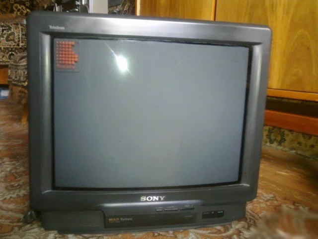 Легендарный телевизор 90-х