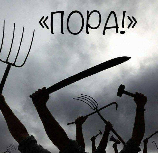 «Я должен в коробке отправить снег в Москву для сертификации»: в барнаульском ТСЖ передумали делать традиционную горку