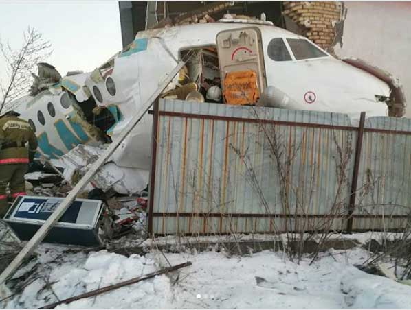 Самолет компании Bek Air разбился в Казахстане